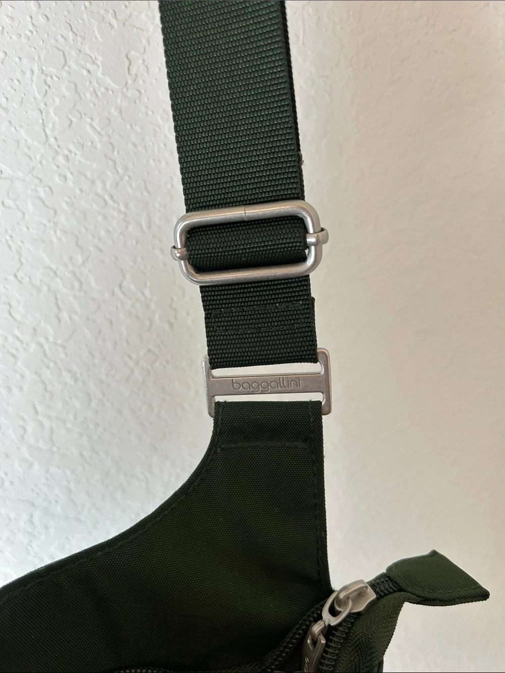 Baggallini  Big zipper Dark Green Crossbody Bag with Strap